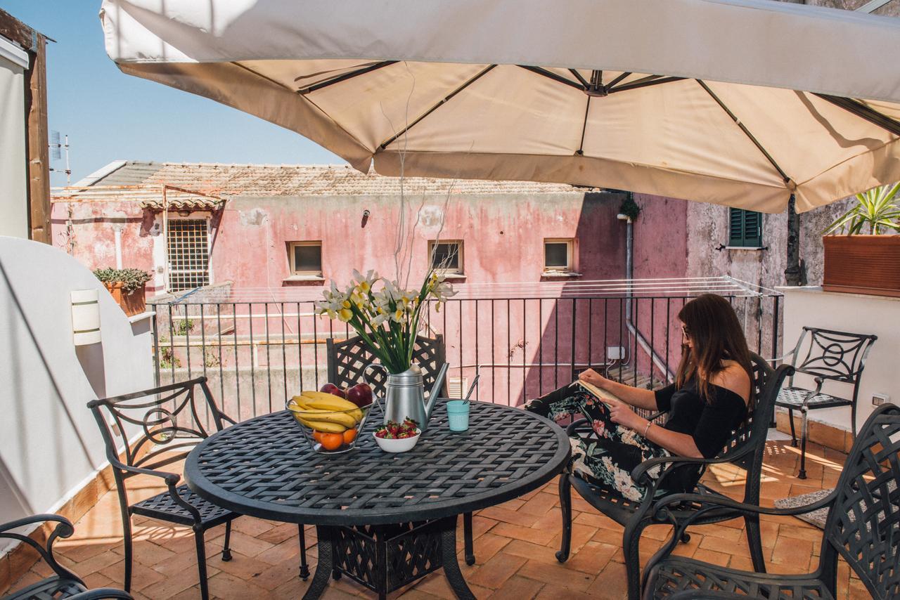 Hotel L' Ambasciata Gaeta Esterno foto