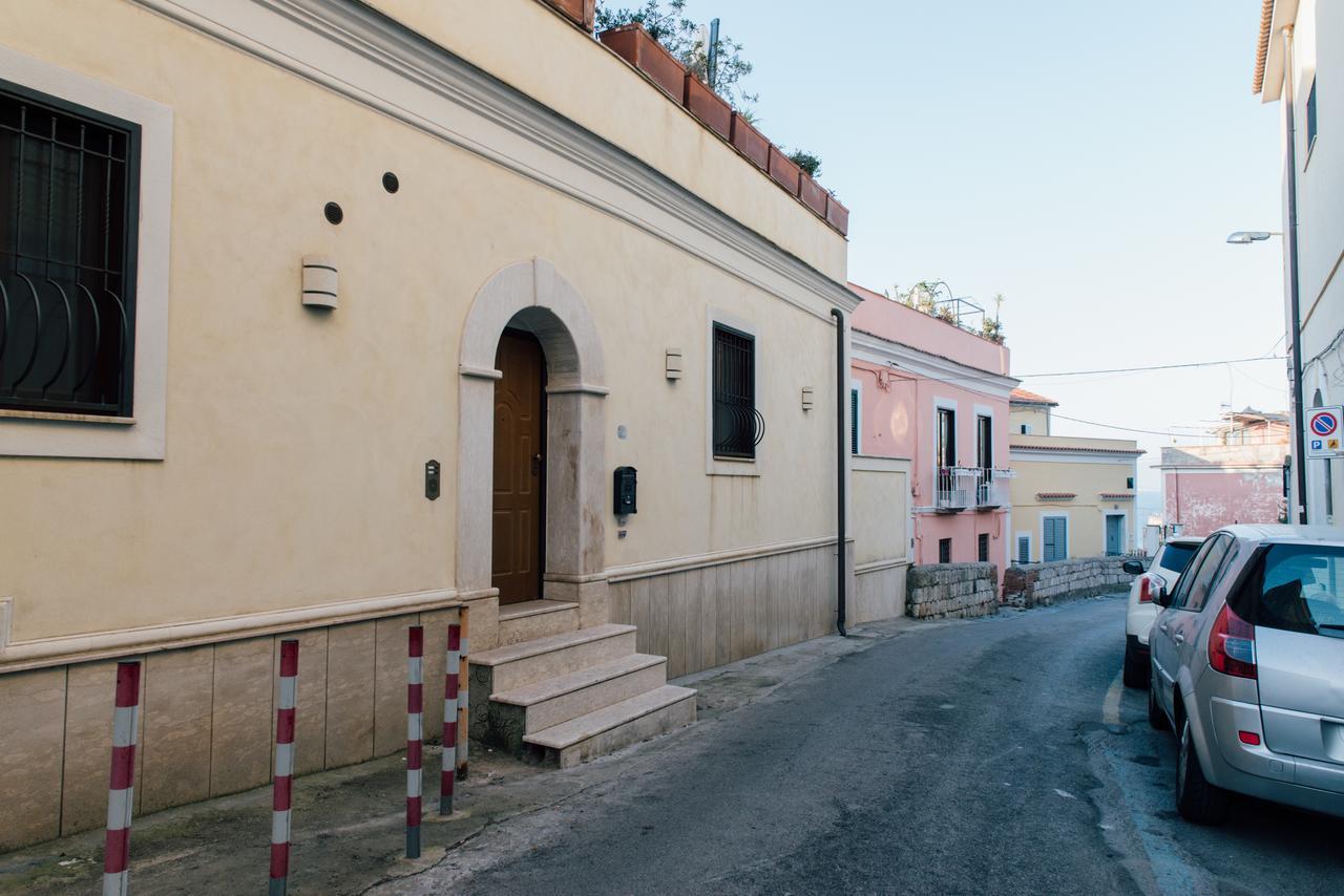 Hotel L' Ambasciata Gaeta Esterno foto